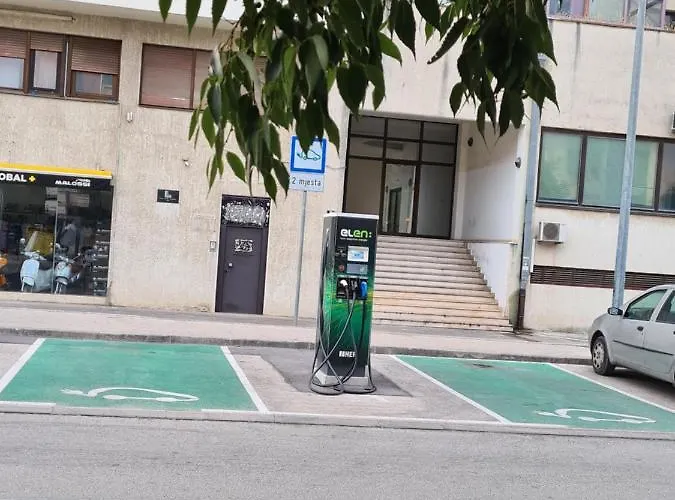 Zvijezda Mora شقة *