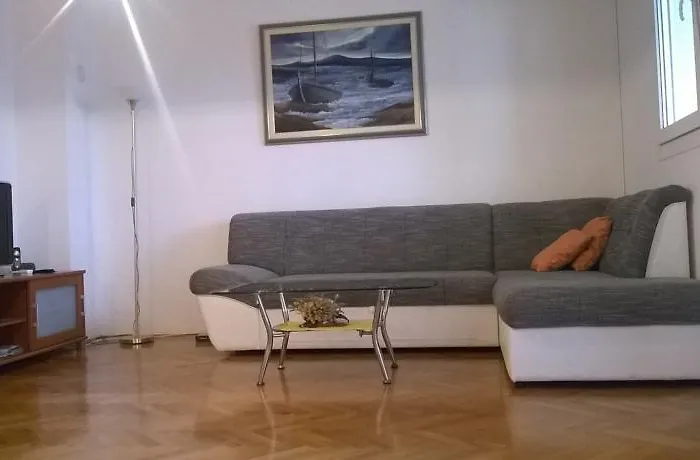 Zvijezda Mora شقة
